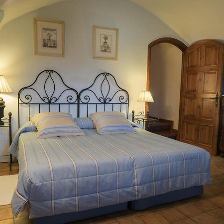 El Castell De Ciutat - Relais & Chateaux La Seu d'Urgell Exterior photo
