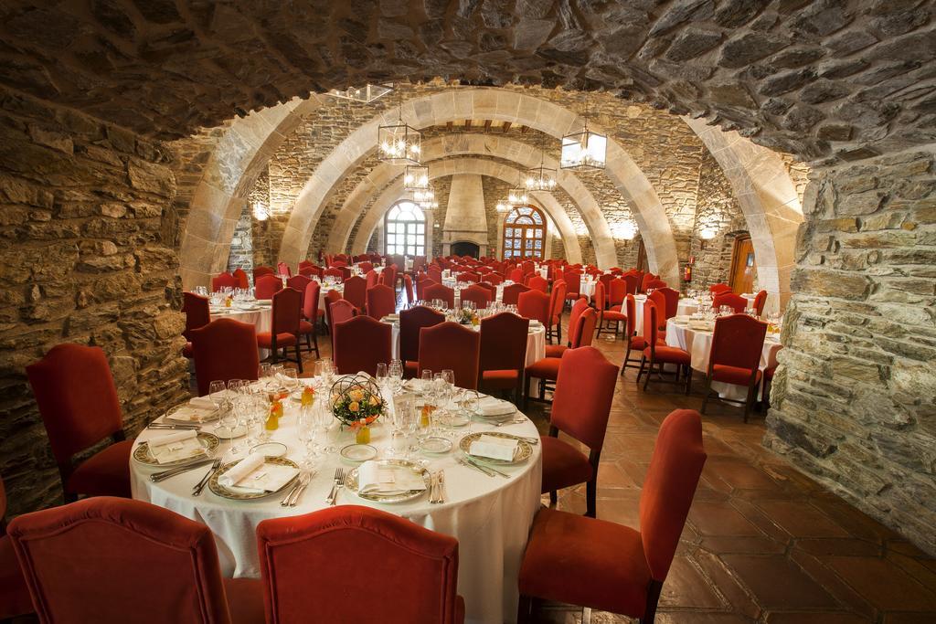 El Castell De Ciutat - Relais & Chateaux La Seu d'Urgell Exterior photo
